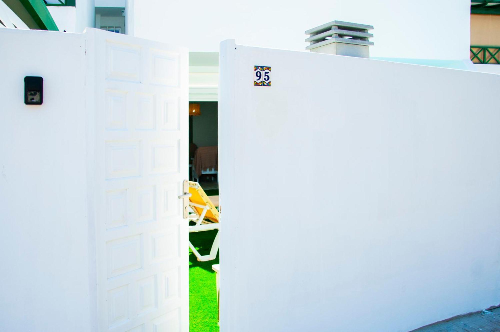 شقة Vibesol Pool Heated House بلايا هوندا المظهر الخارجي الصورة